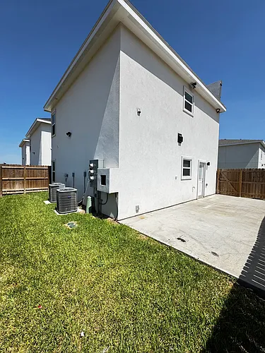 1808 Angelina Dr #3 Photo 1