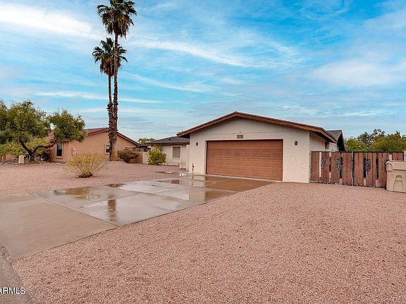 3rd image of 15031 N El Pueblo Blvd