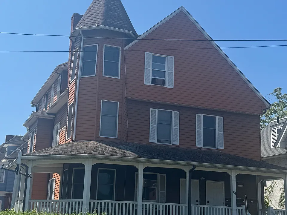 51 Russ St #51A