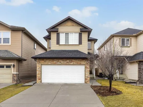 19 E Bridleridge Grn SW, Calgary, AB T2Y 0E4