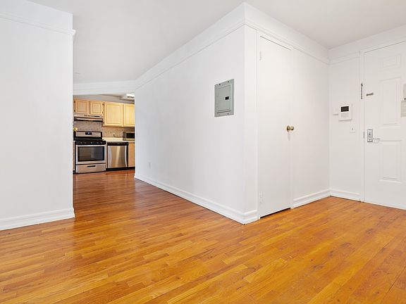 5th image of 394 E 8th St APT 1A