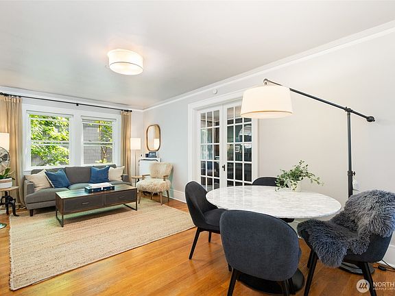 5th image of 4725 15th Avenue NE #12