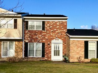 2172 Beechtree Dr, Uniontown, OH 44685