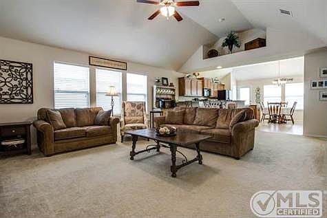 5th image of 308 Crescent Creek Ln