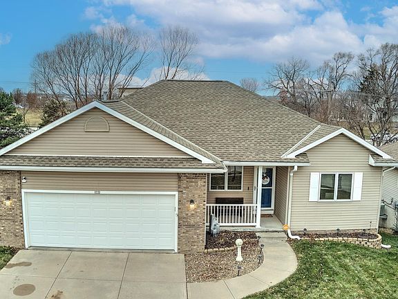3rd image of 8220 S 167th St
