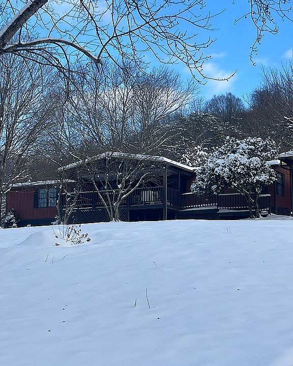 2nd image of 325-327 Mehaffey Rd