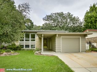 1300 Carlos Dr, Lincoln, NE 68505