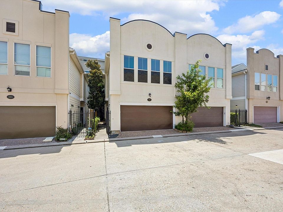 1st image of 107 Riley Ln