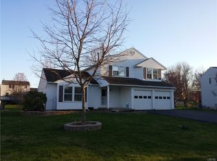 6082 Amanda Ln, Cicero, NY 13039