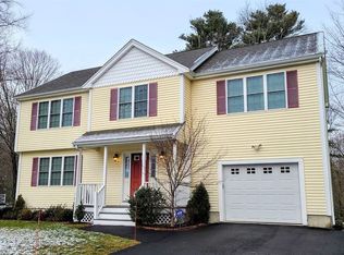 78 Cocasset St #1, Foxboro, MA 02035
