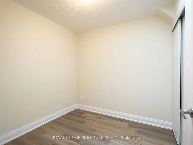1585 Rose Way #108 — Photo 23