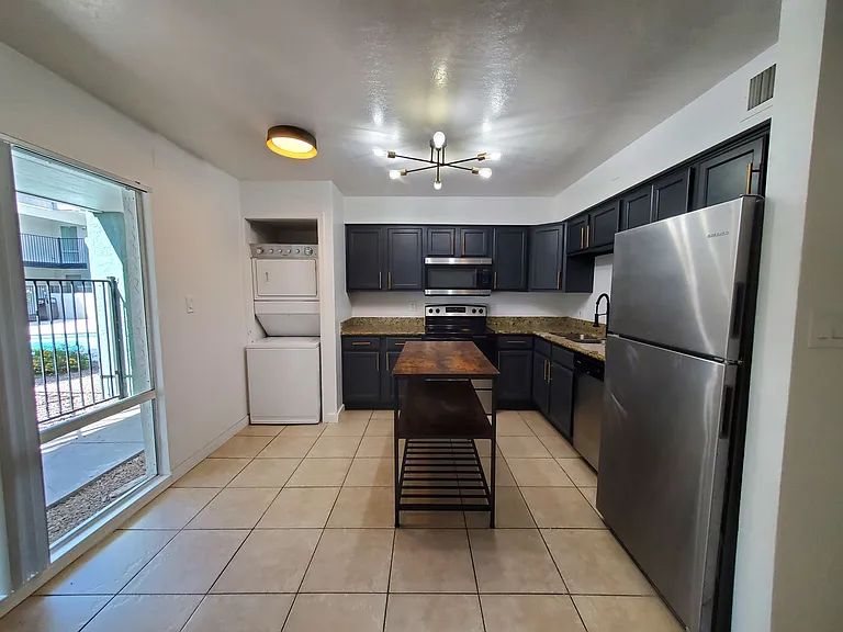 Mountain View Condos — Photo 60