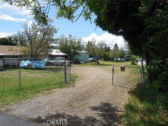 4th image of 13281 E Highway 20