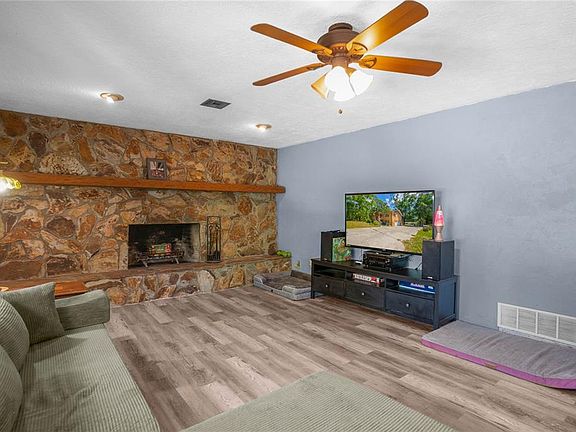 5th image of 5581 SW 197TH TERRACE
