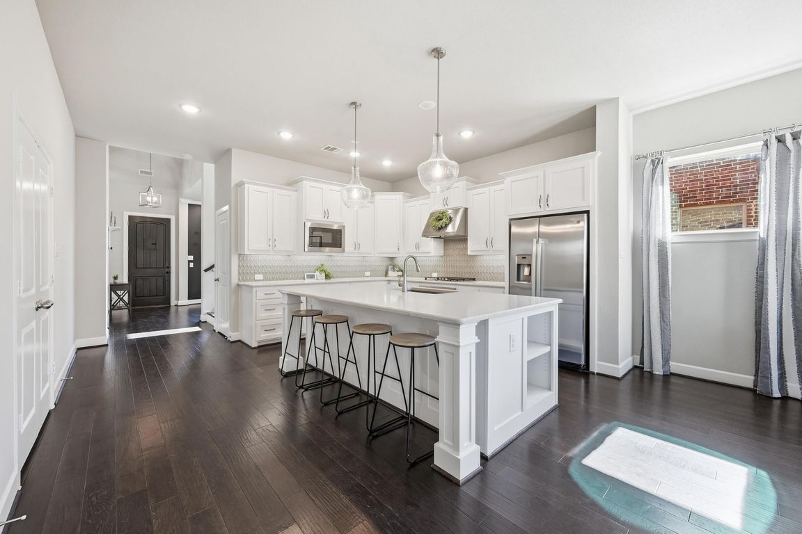 next background image