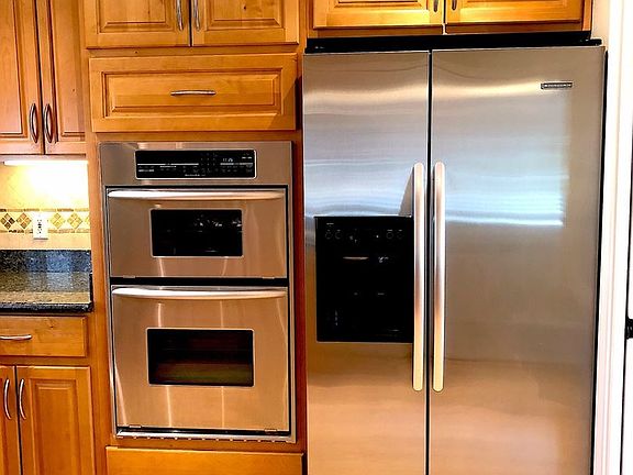 5th image of 641 Brentwood Dr