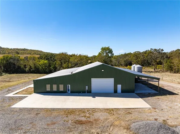 26971 School House Loop, Bokoshe, OK 74930