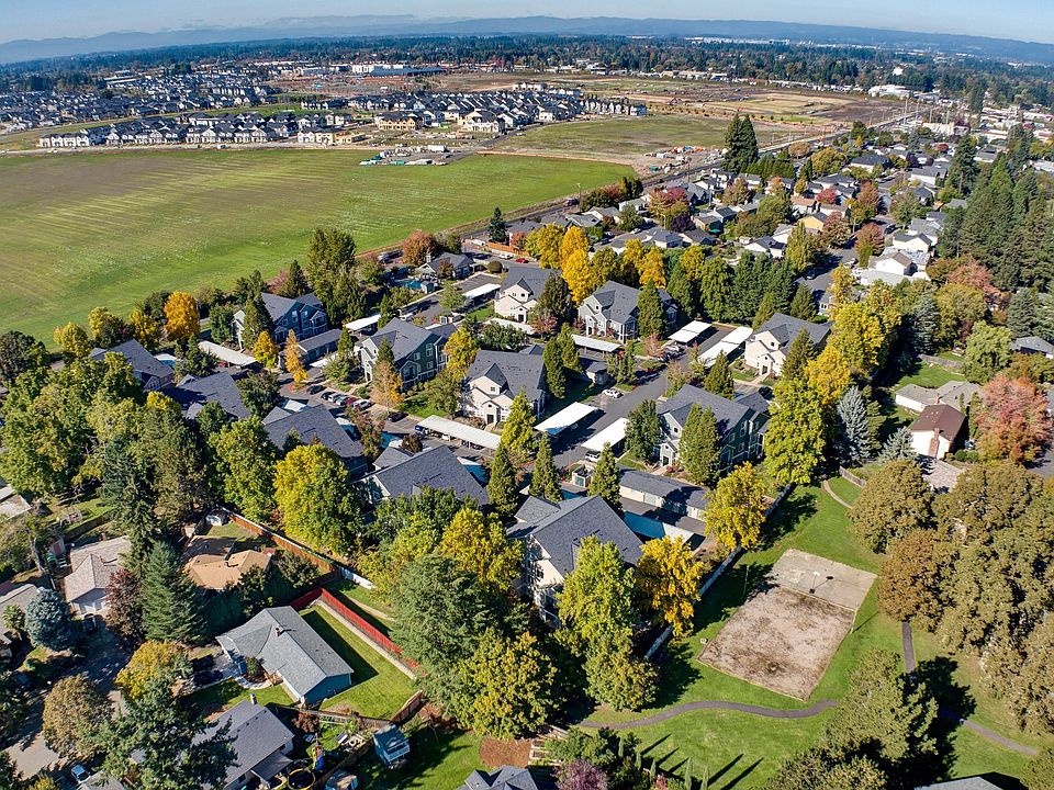 Aerial View Masters Aloha OR Apartment Community