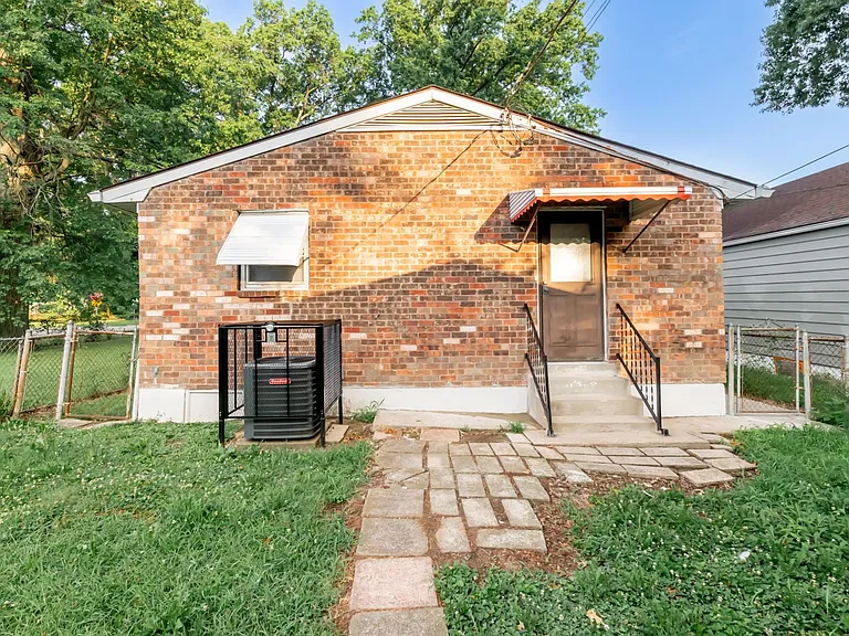 3775 Wheeler Ave — Photo 3