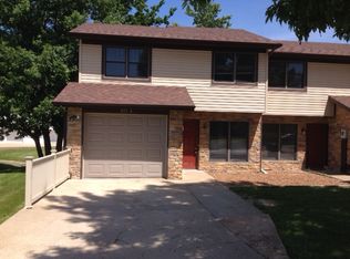 1111 Charm Villa Dr APT C, Jefferson City, MO 65109
