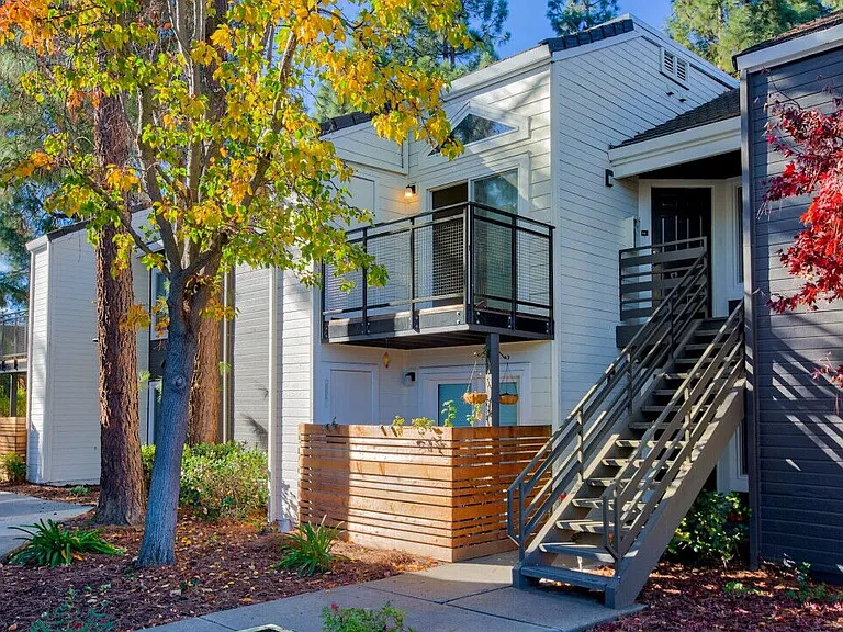 Willow Glen Apartments — Photo 3