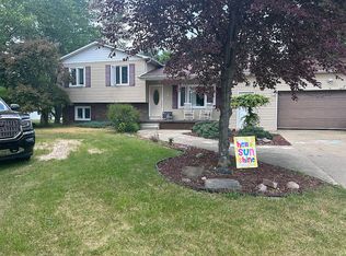 9177 Busch Rd, Birch Run, MI 48415