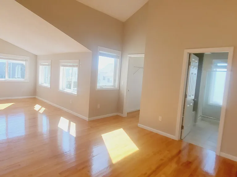 22 John Hancock Dr — Photo 19
