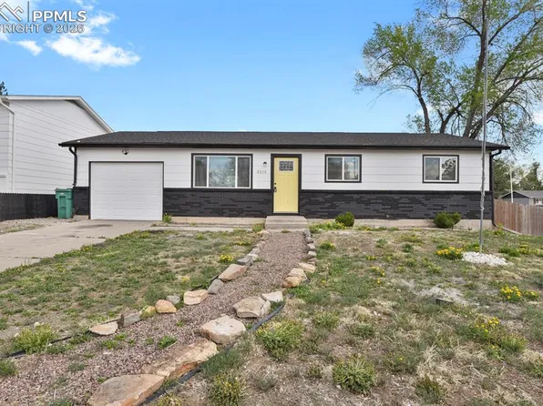 3515 Darkwood Pl, Colorado Springs, CO 80910