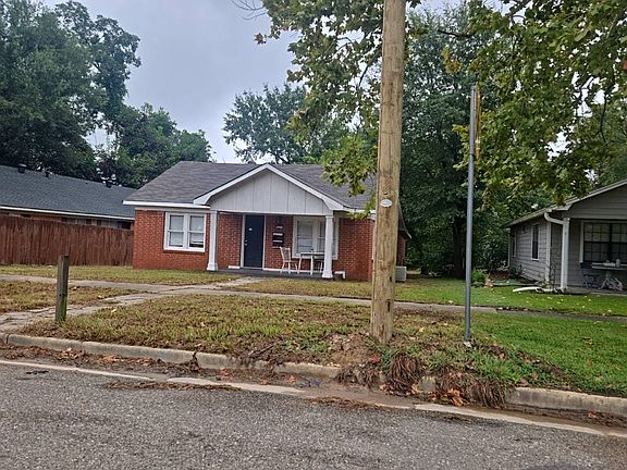 2nd image of 617 N Trinity St