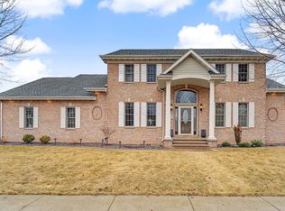 3020 E Fallcreek Ln, Appleton, WI 54913