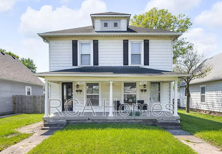 1011 E Raymond St — Photo 1