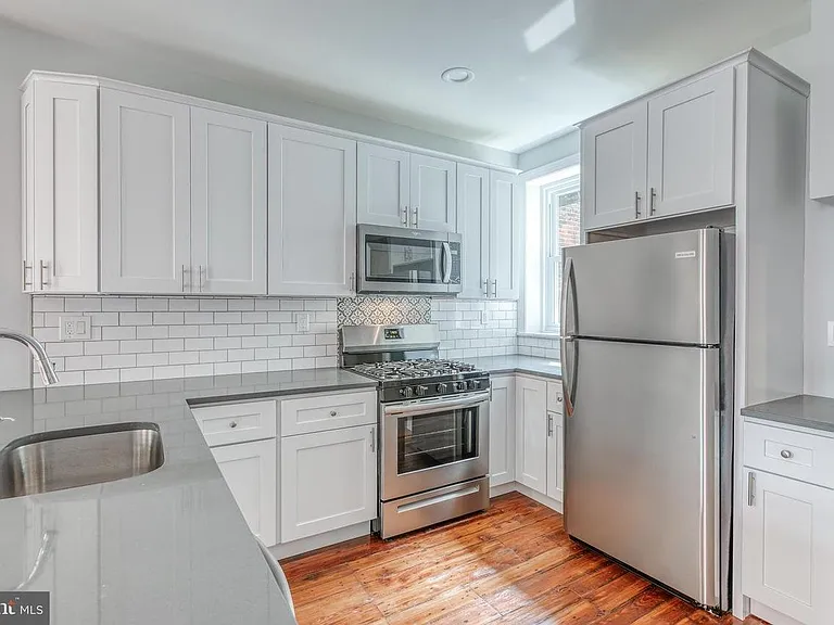 612 N 23rd St #2 — Photo 4