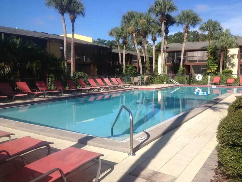 1 bed, 633 sqft, $1,950 — Photo 2