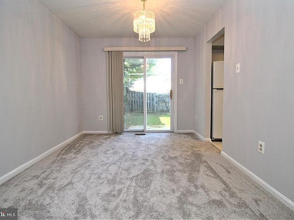 5th image of 9241 Broadwater Dr