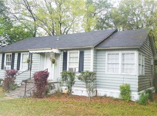 89 Lee St, Chickasaw, AL 36611