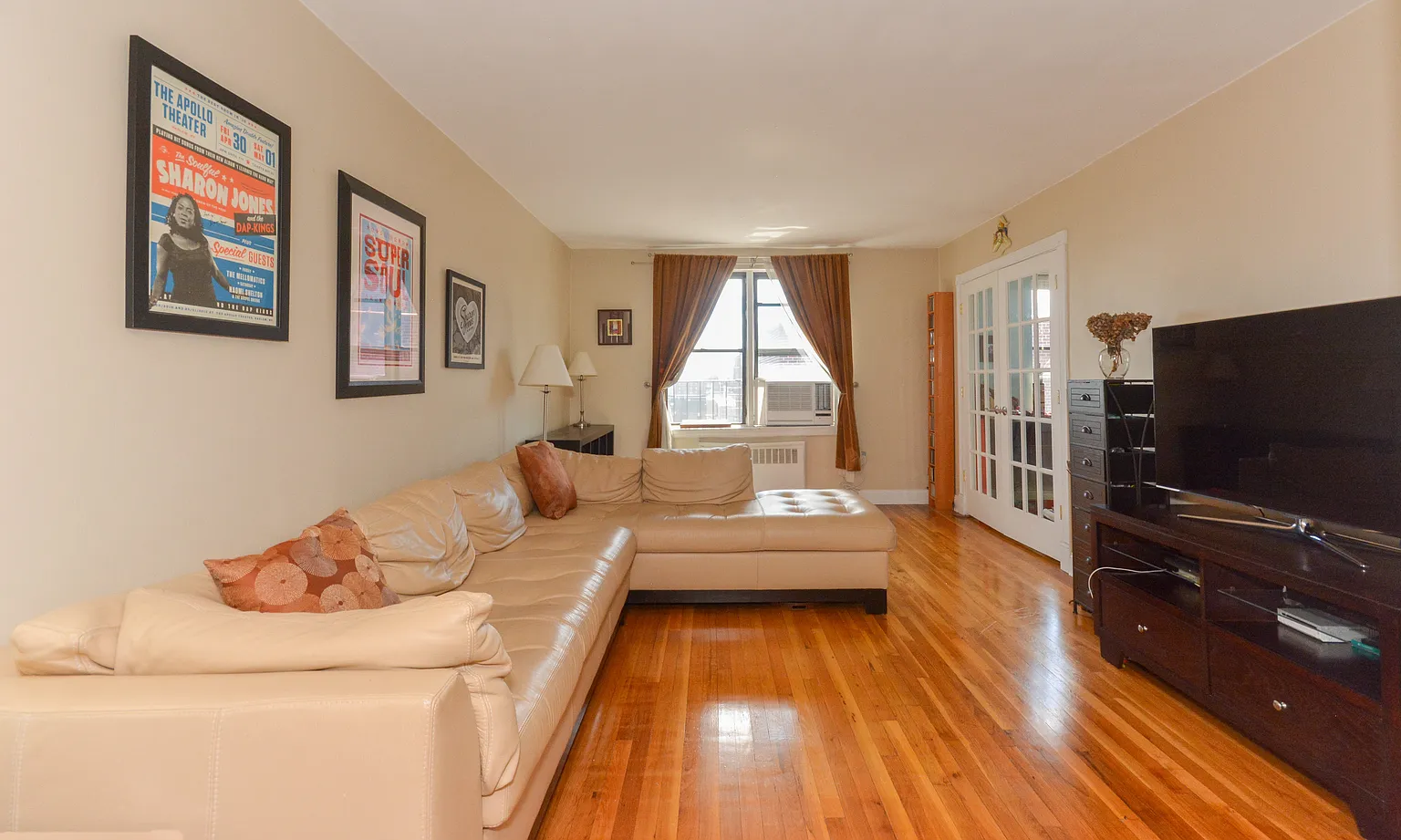 3840 Greystone Ave APT 6N photo 1