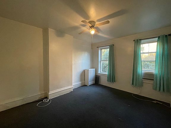 3rd image of 2385 Walton Ave #3