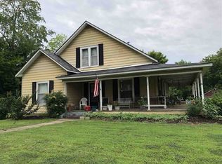 82 Walnut St, Friendship, TN 38034