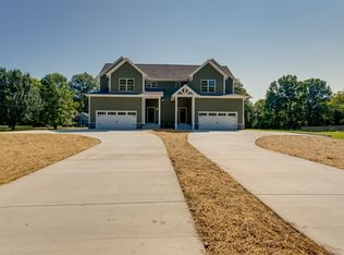 920 New Shackle Island Rd #920A, Hendersonville, TN 37075