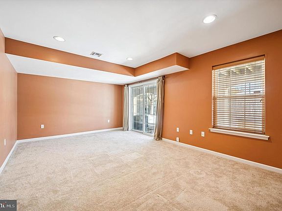 5th image of 1606 Colleen Ct #10