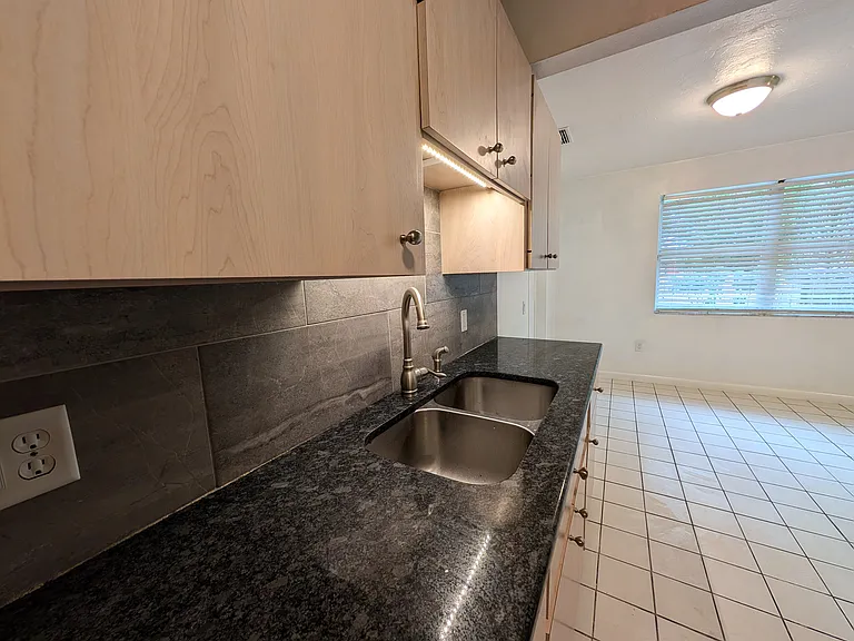 4031 Iola Dr — Photo 12