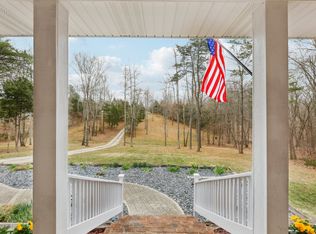 935 Big Springs Rd, Charlotte, TN 37036