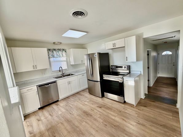 (undisclosed Address)