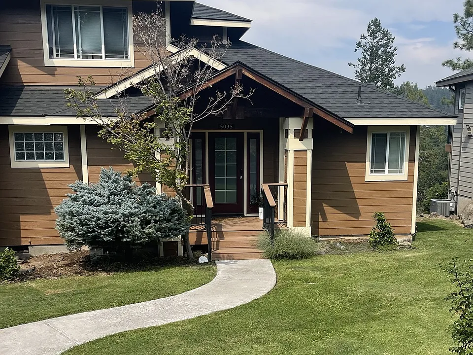 5035 Falcon Dr