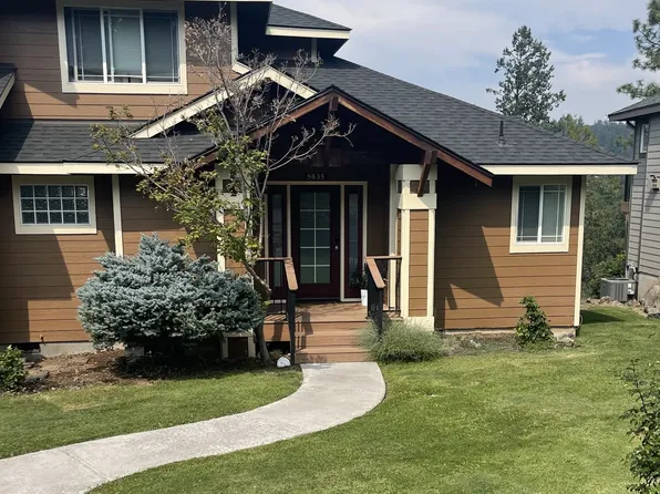 5035 Falcon Dr, Klamath Falls, OR 97601