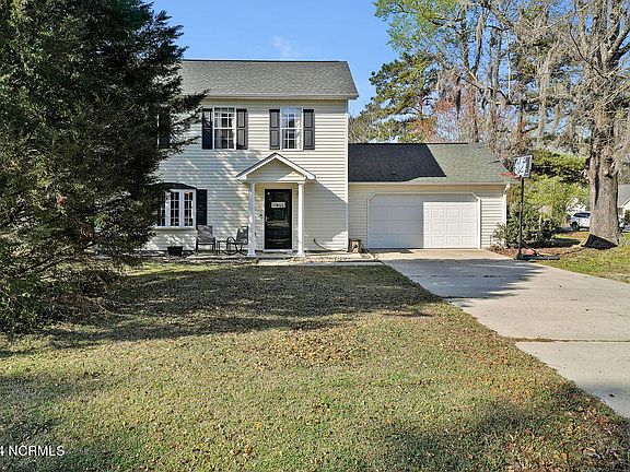 2nd image of 35 Stoney Creek Lane