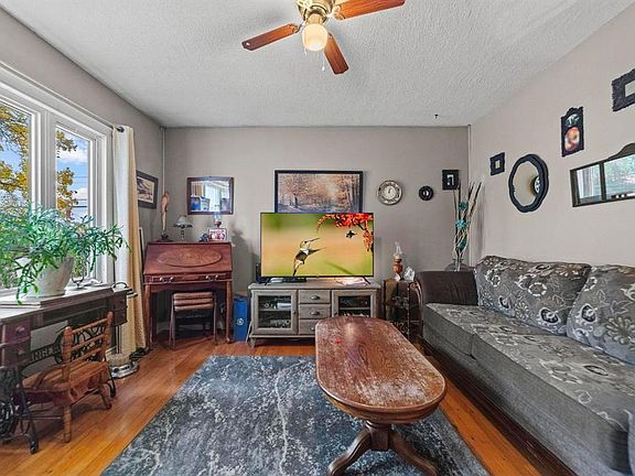 3rd image of 5229 W 50th St