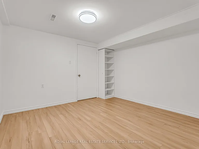 50 Willowbrook Rd #BASEMENT — Photo 32