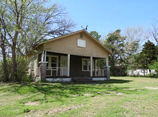 402 N Chapman Ave, Shawnee, OK 74801