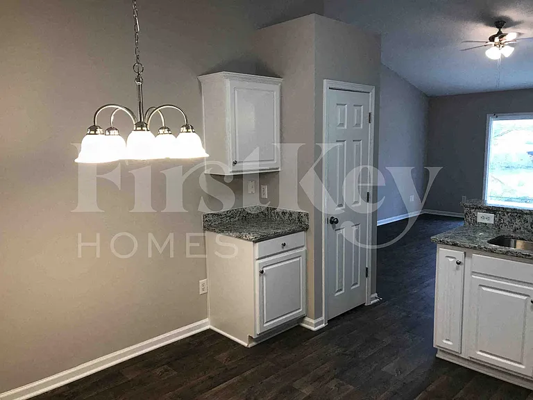 2024 Summit Ridge Ln — Photo 7